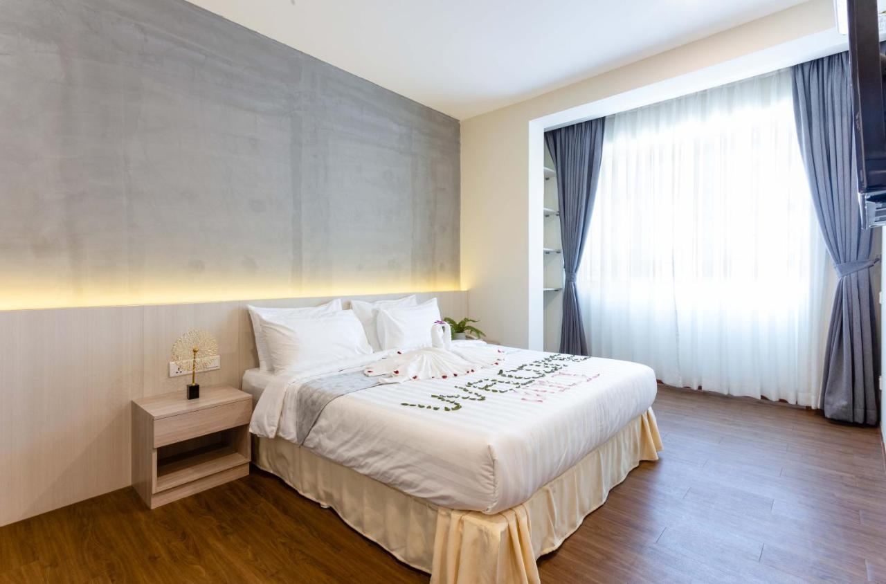 Joli Hotel 프놈펜 외부 사진