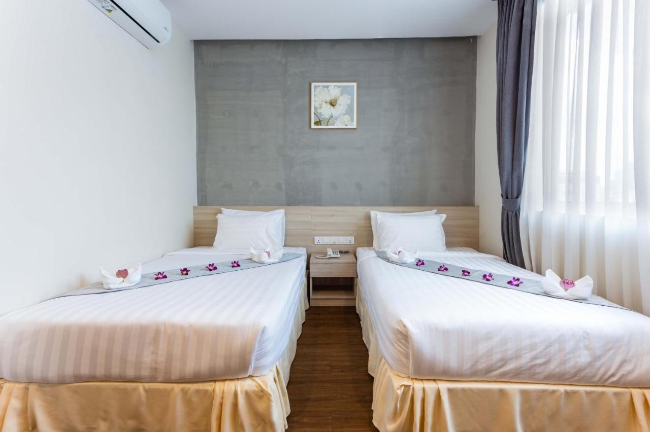 Joli Hotel 프놈펜 외부 사진
